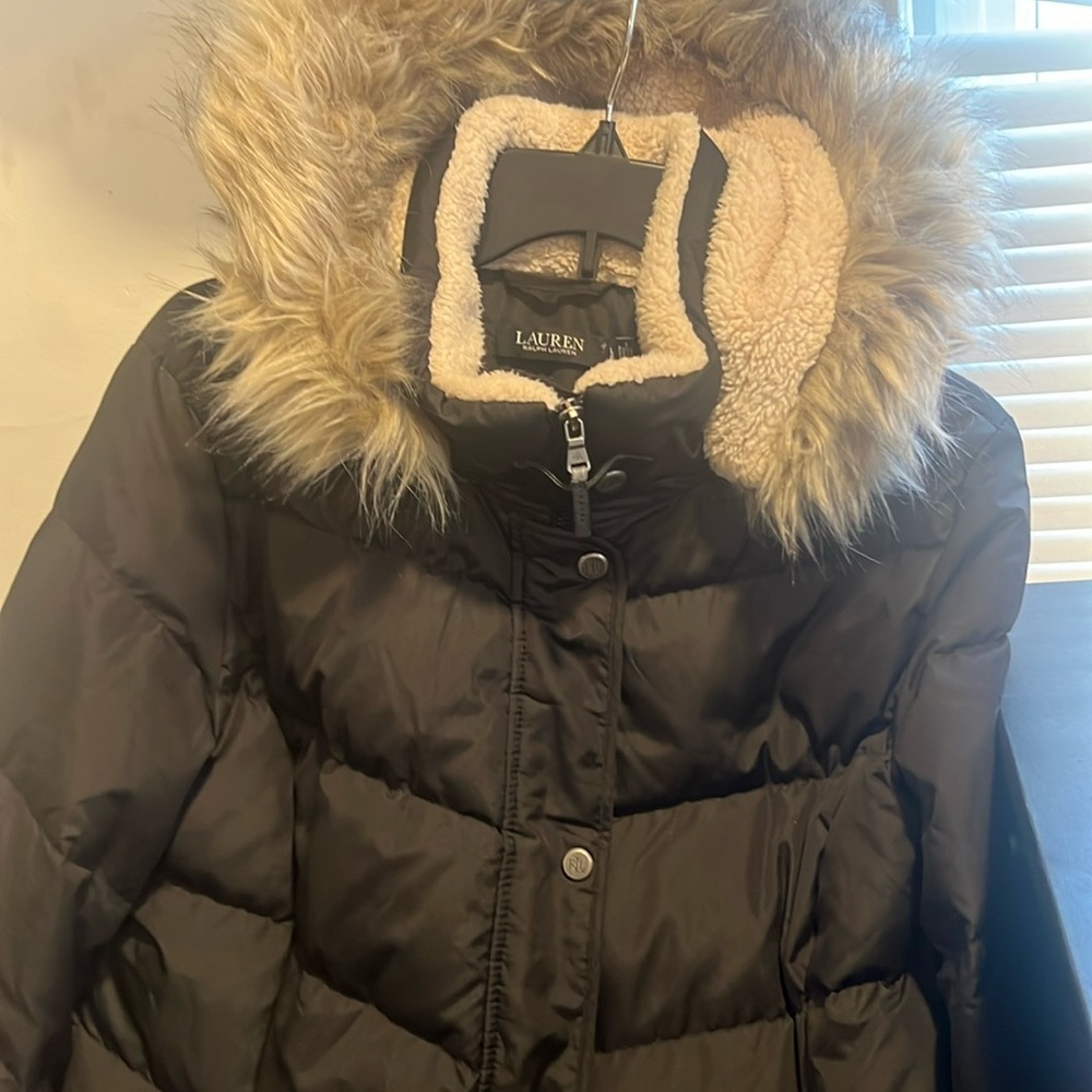 Lg Ralph Lauren black down coat with detachable fur hood - Picture 1 of 8